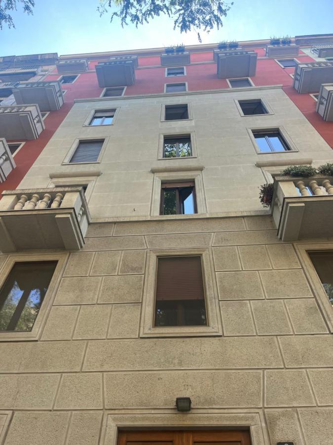 Porta Venezia Apartament Milão Exterior foto